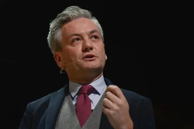 Robert Biedroń jaka partia? Poznaj jego rolę w Nowej Lewicy