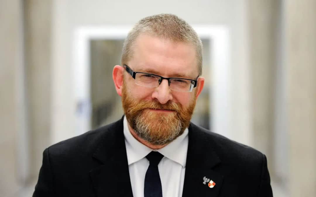 Kim jest Grzegorz Braun? Kontrowersje i wpływ na politykę Polski